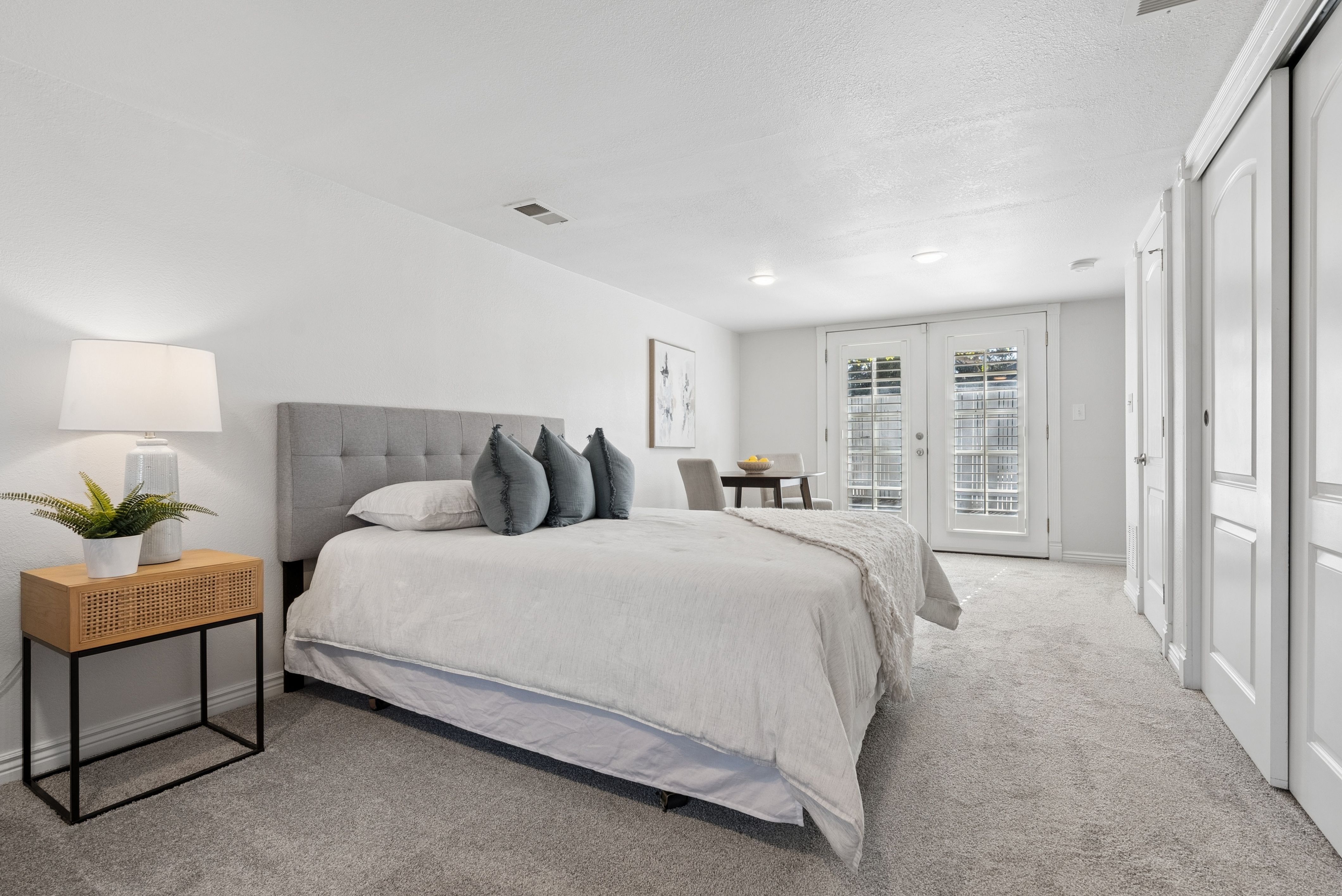  Location, lifestyle, and versatility come together in one special property - 物件實景