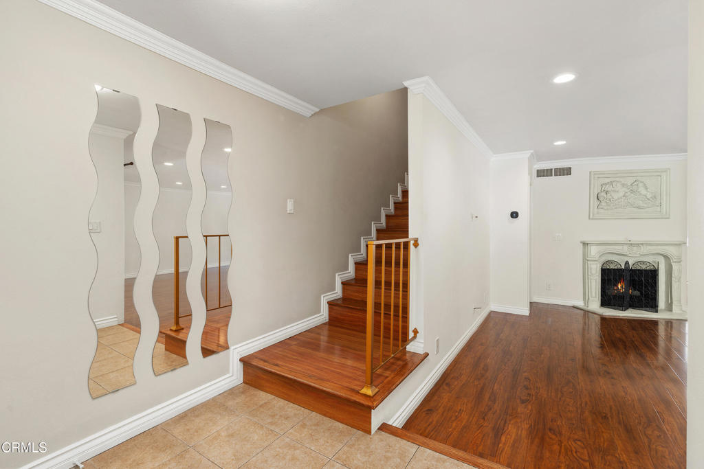 Burbank, California, 91504, United States, 4 Bedrooms Bedrooms, ,3 BathroomsBathrooms,Residential,For Sale,1896667