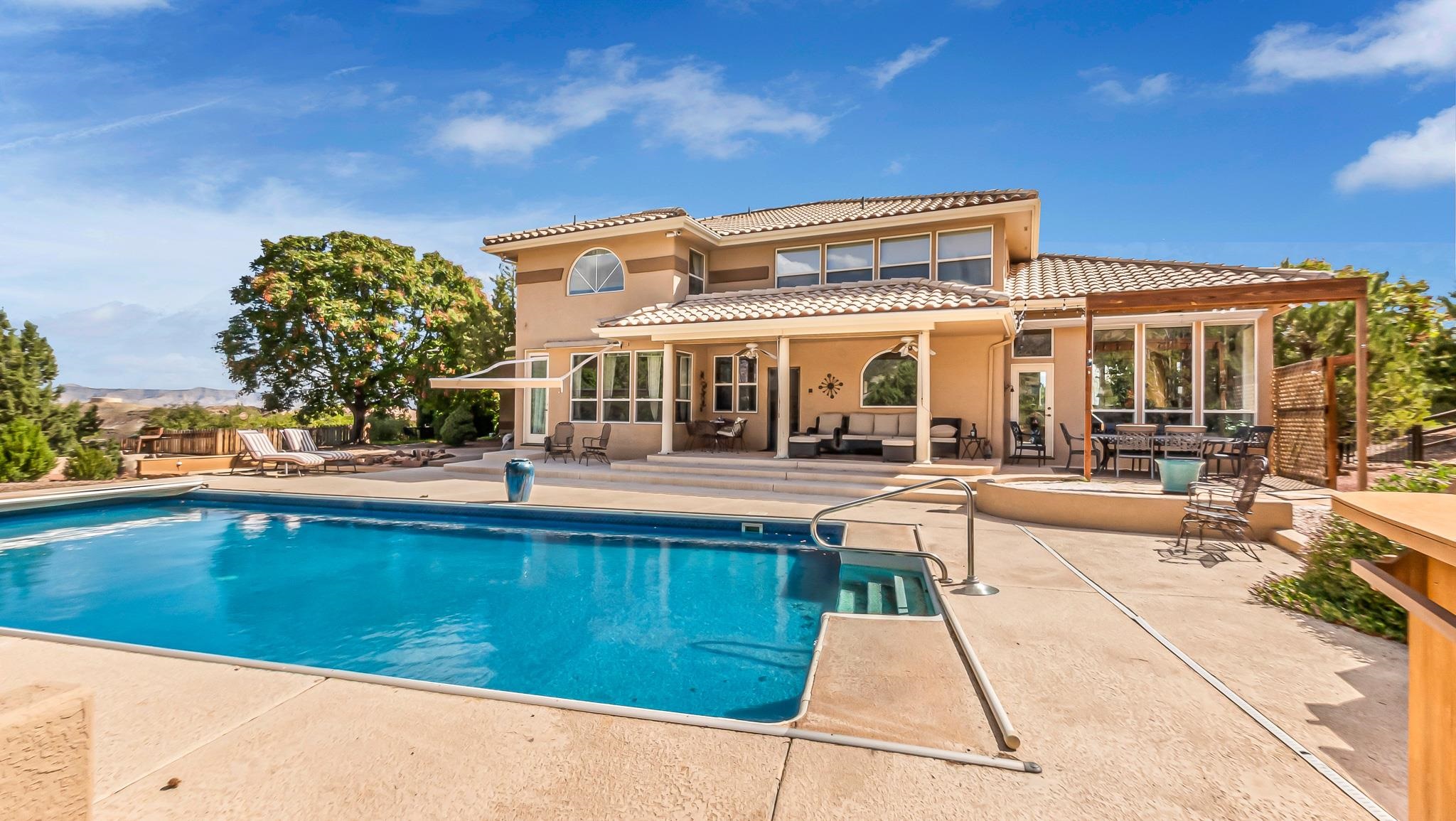 Grand Junction, Colorado, 81507, United States, 5 Bedrooms Bedrooms, ,3 BathroomsBathrooms,Residential,For Sale,1989085