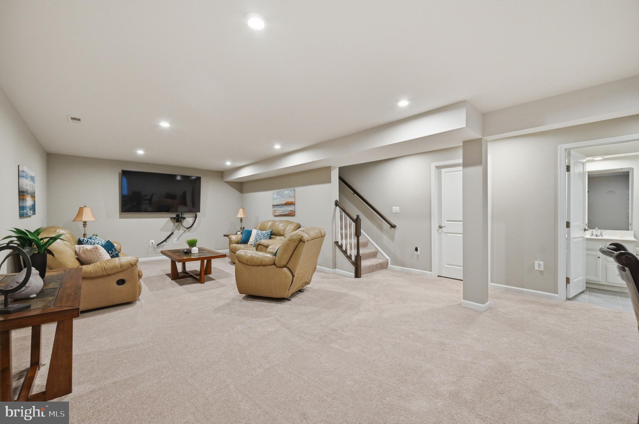 Fredericksburg, Virginia, 22407, United States, 4 Bedrooms Bedrooms, ,4 BathroomsBathrooms,Residential,For Sale,2048094