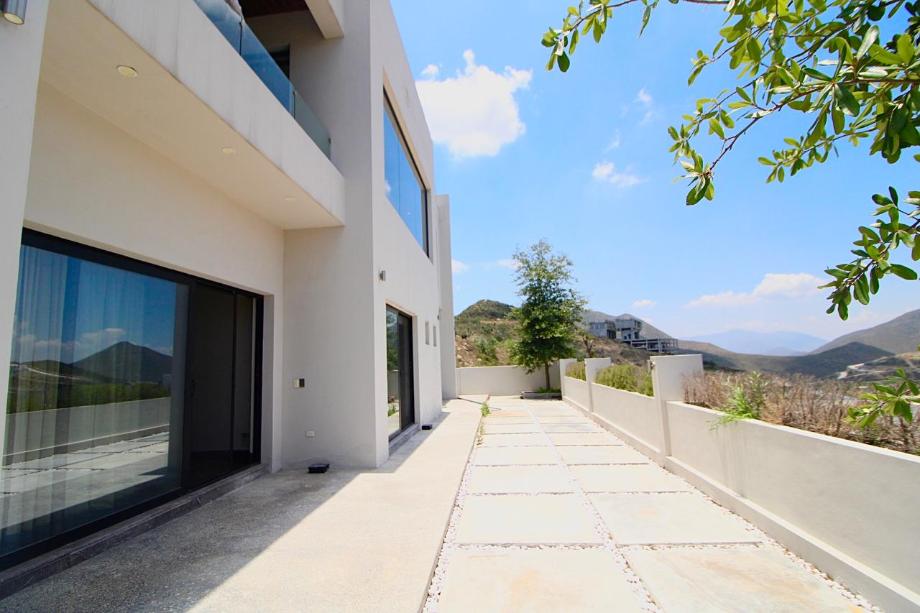 Terralta resindencial, García, Nuevo León, 66046, Mexico, 3 Bedrooms Bedrooms, ,4 BathroomsBathrooms,Residential,For Sale,Terralta resindencial,1672490