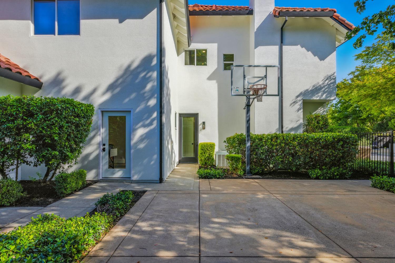 Granite Bay, California, 95746, United States, 5 Bedrooms Bedrooms, ,4 BathroomsBathrooms,Residential,For Sale,1941914