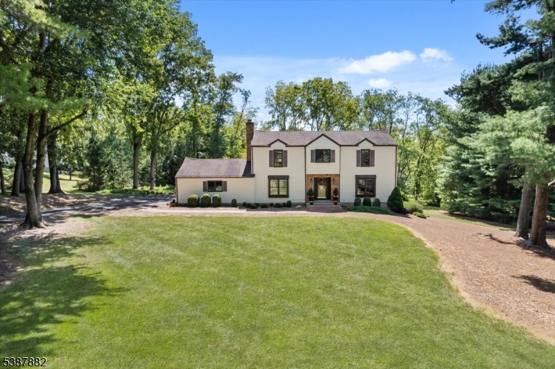 Clinton Twp., New Jersey, 08801, United States, 4 Bedrooms Bedrooms, ,3 BathroomsBathrooms,Residential,For Sale,1988137