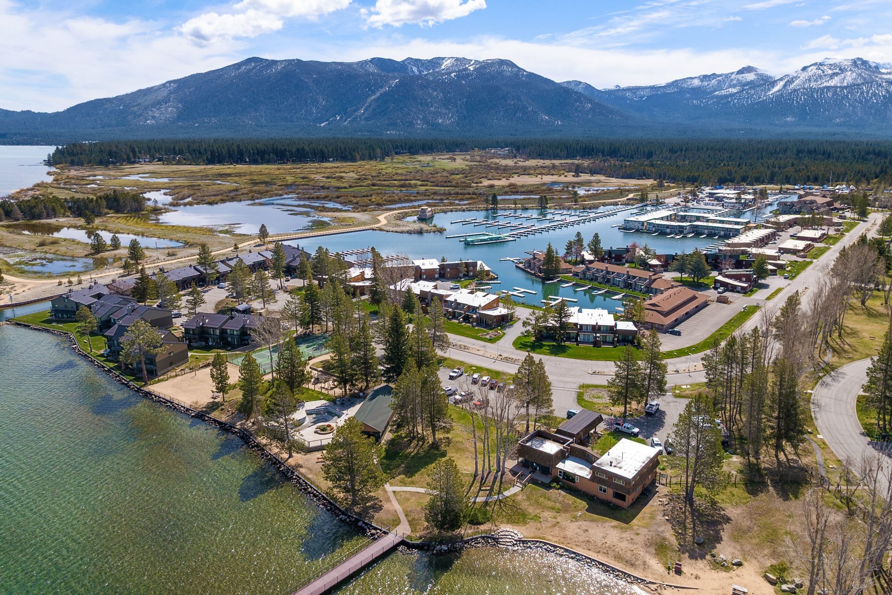  Lakeview Tahoe Keys Turnkey Townhome - 物件實景