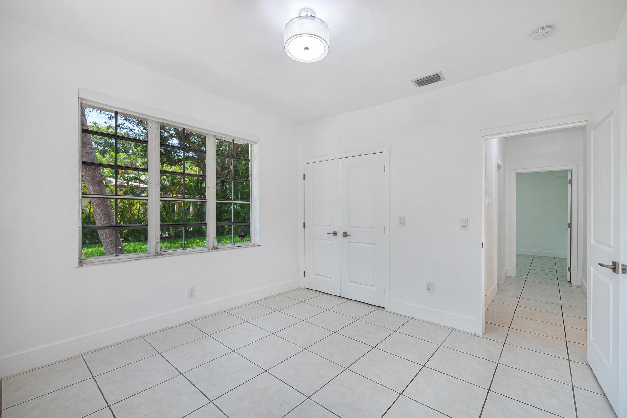 Coral Gables, Florida, 33134, United States, 3 Bedrooms Bedrooms, ,2 BathroomsBathrooms,Residential,For Sale,1975593