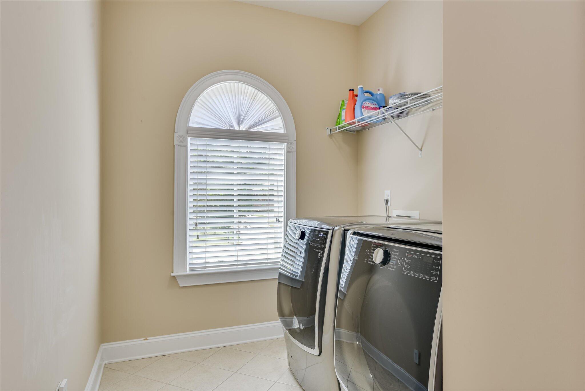 Evans, Georgia, 30809, United States, 5 Bedrooms Bedrooms, ,3 BathroomsBathrooms,Residential,For Sale,1976070