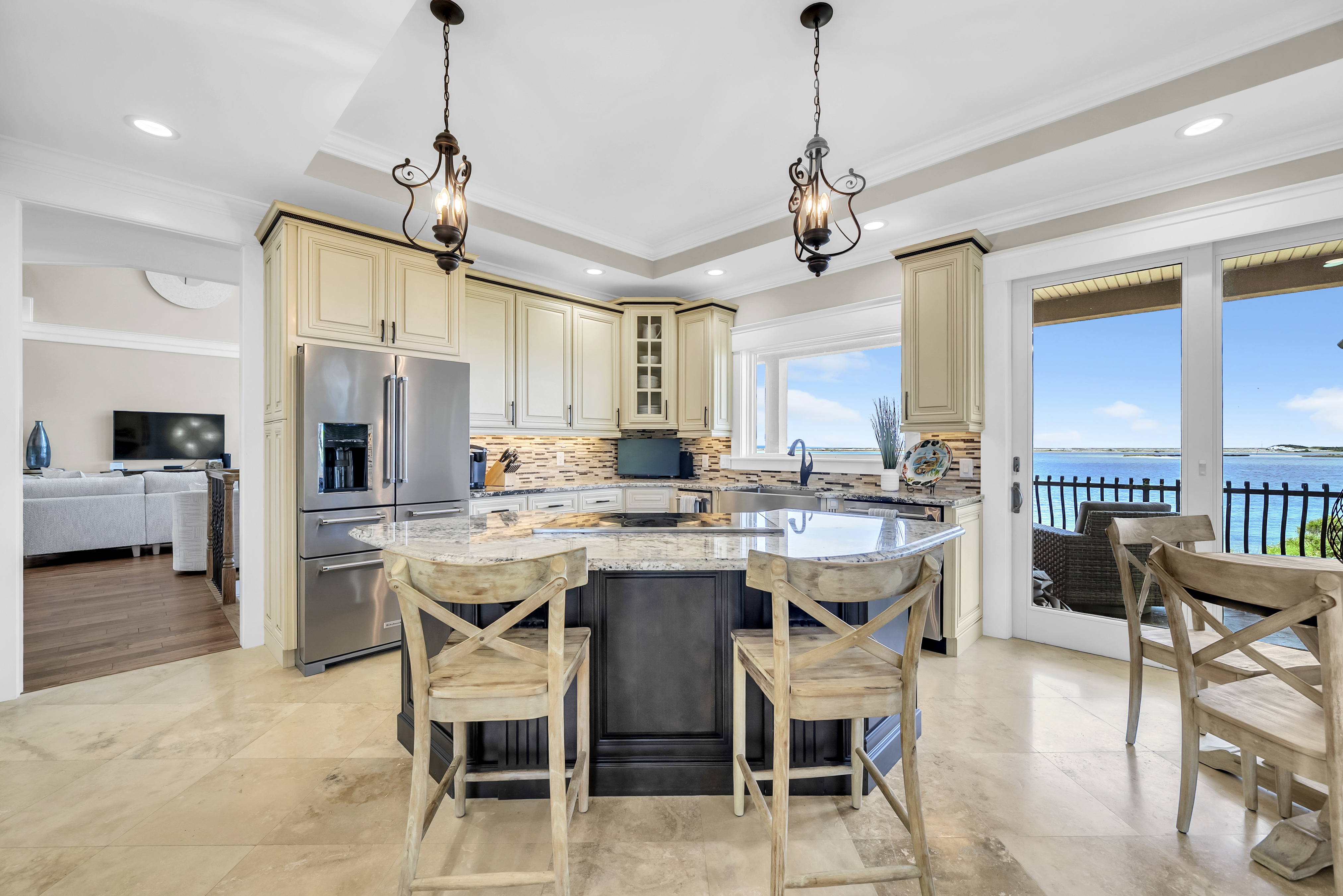  Extraordinary Sound and Gulf Views from a Refined Coastal Residence - 物件實景