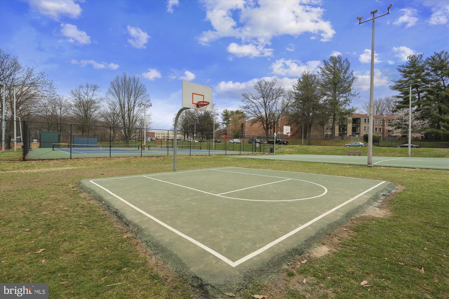 Gaithersburg, Maryland, 20878, United States, 3 Bedrooms Bedrooms, ,4 BathroomsBathrooms,Residential,For Sale,1995929