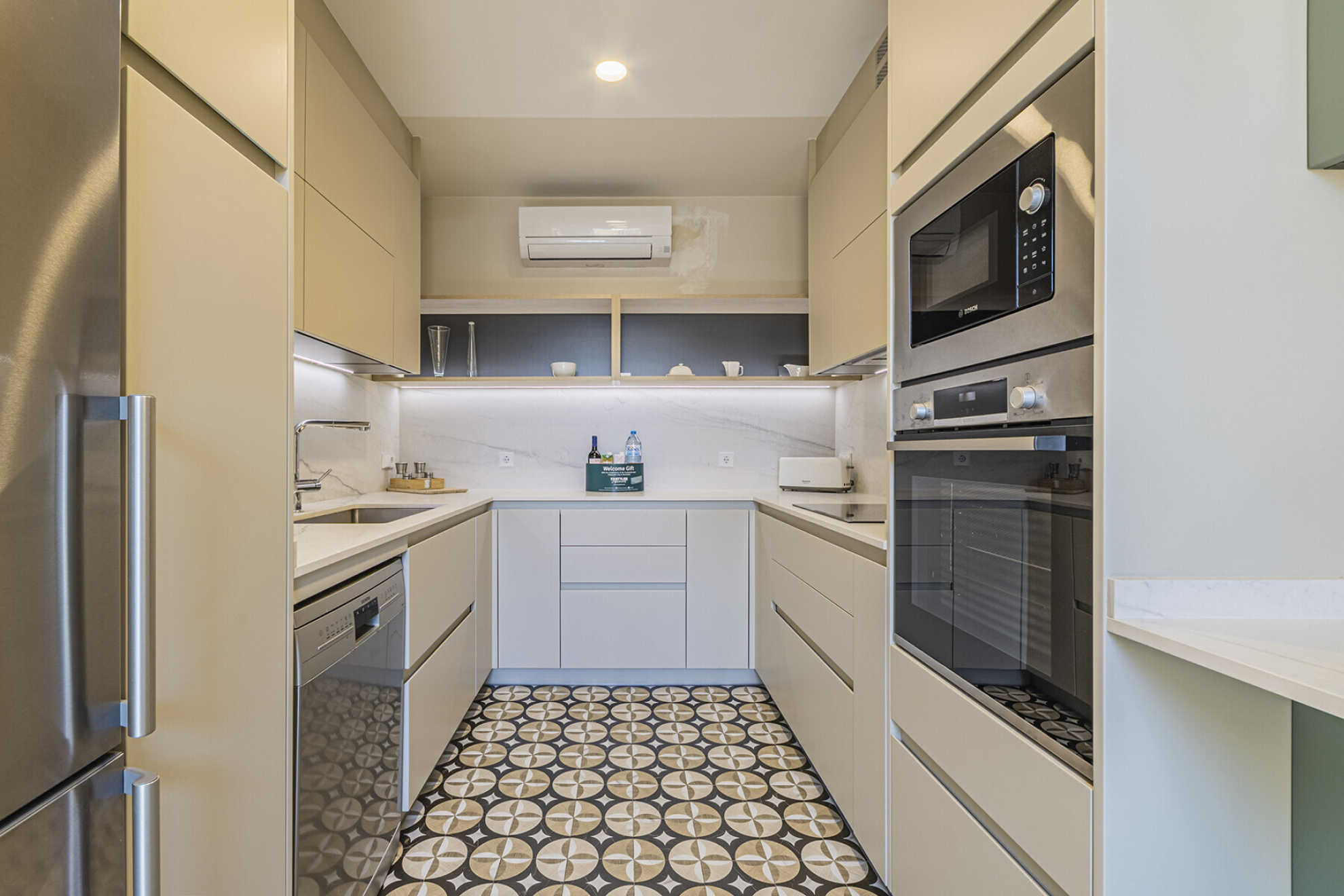  Impressive Duplex Penthouse with 80m2 terraces in the center of Galvany - 物件實景