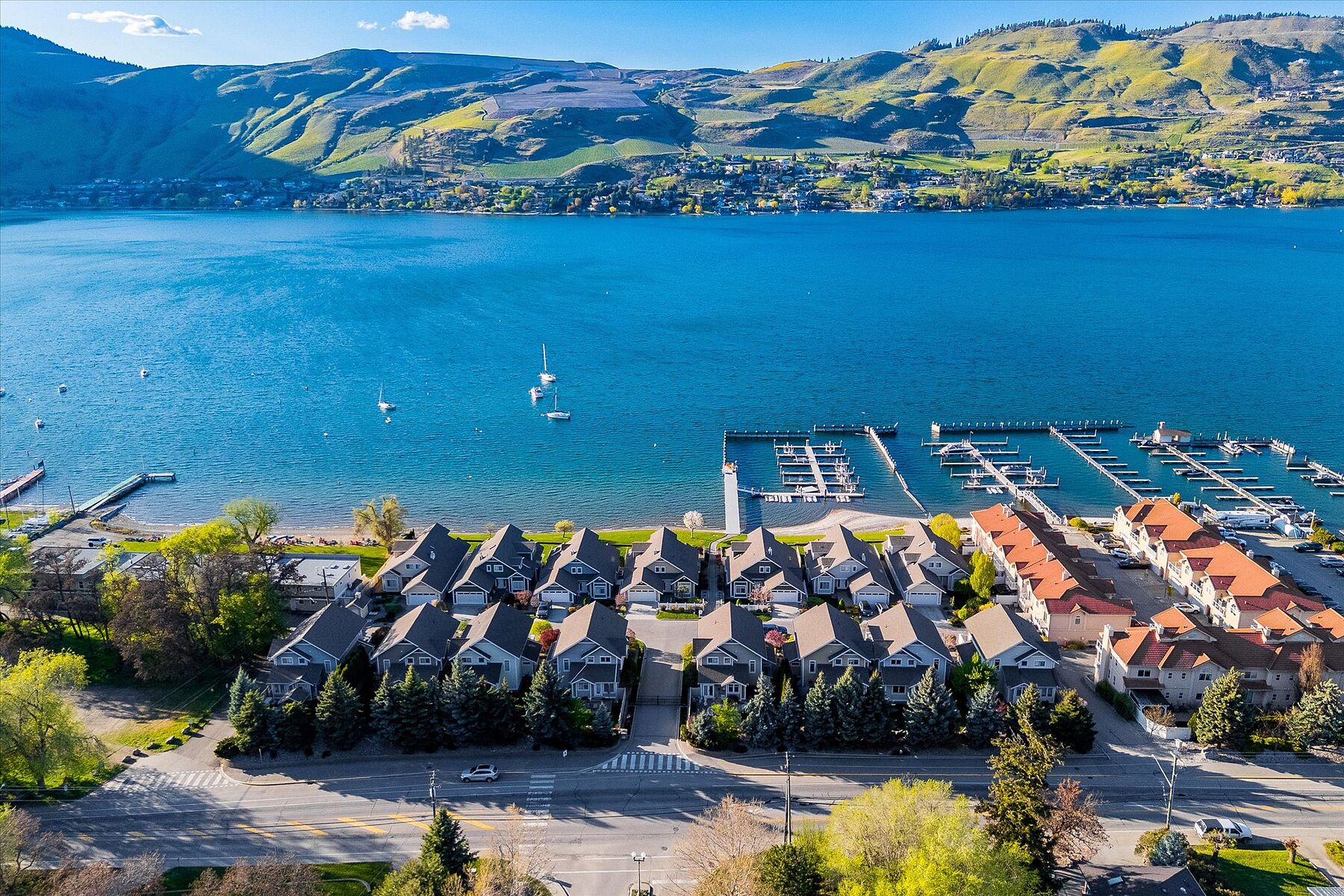  The Lakeside Residences - 物件實景