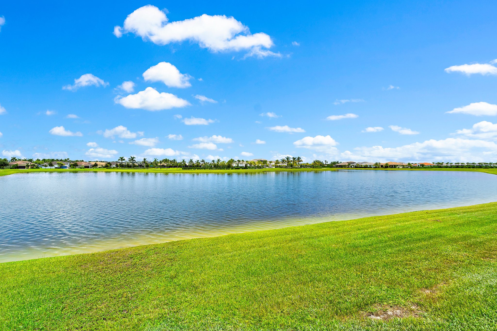  15883 Key Biscayne Lane, Westlake, FL, 33470 - 物件實景