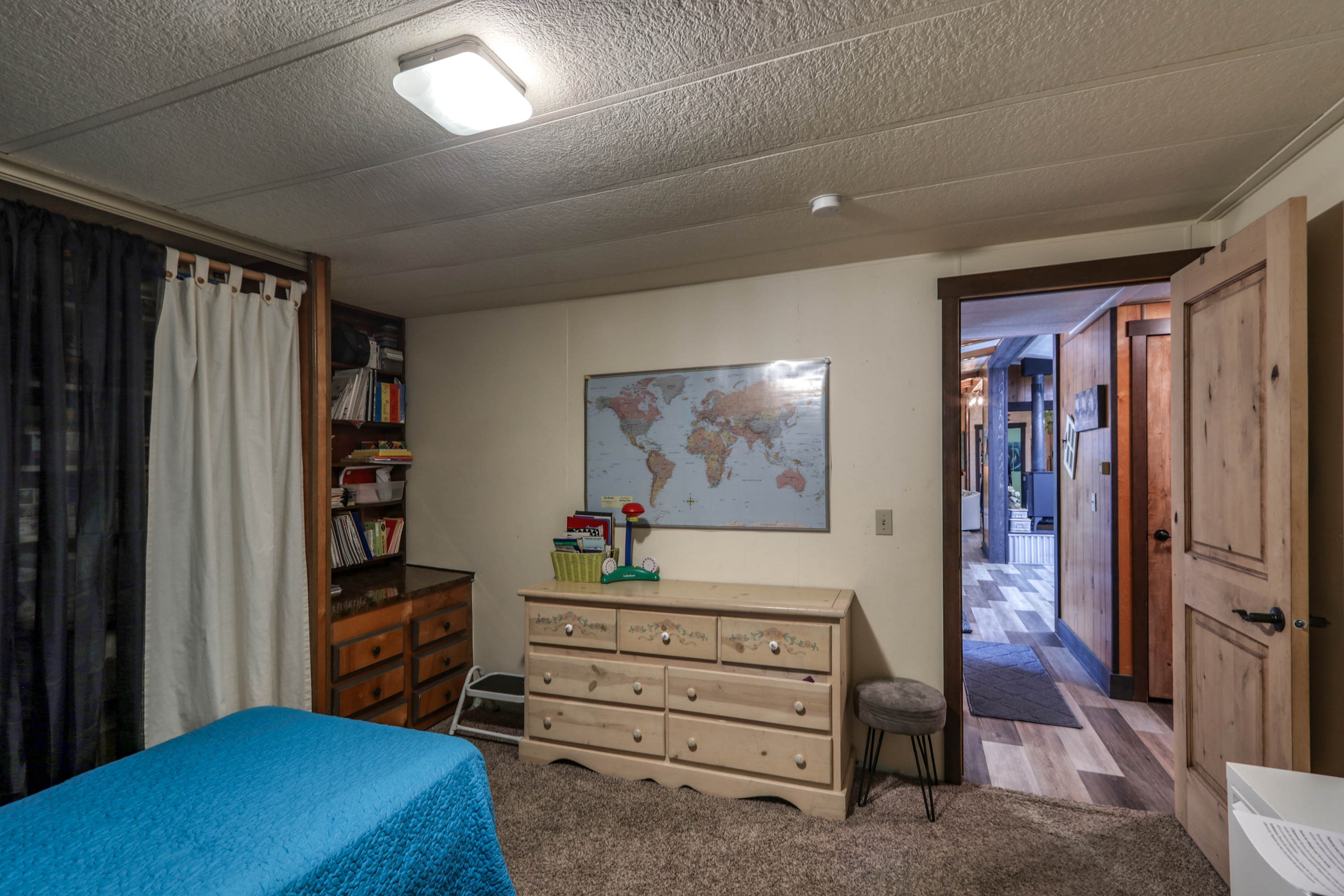 Kingston, Idaho, 83839, United States, 3 Bedrooms Bedrooms, ,2 BathroomsBathrooms,Residential,For Sale,1980630