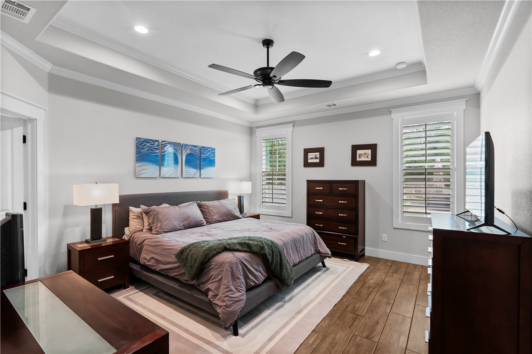 College Station, Texas, 77845, United States, 4 Bedrooms Bedrooms, ,4 BathroomsBathrooms,Residential,For Sale,1862401