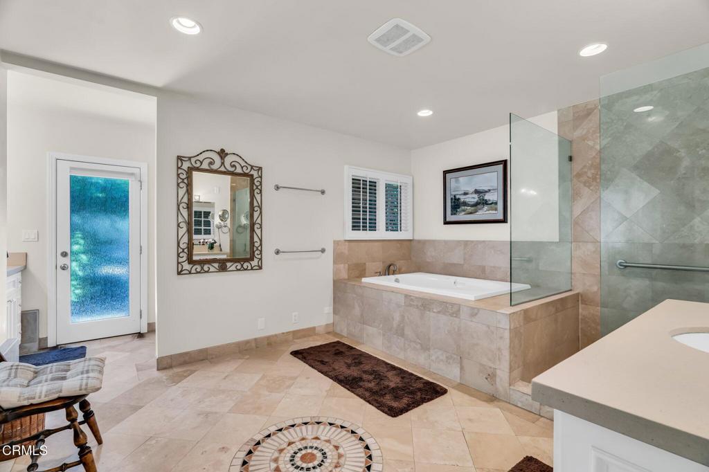 Altadena, California, 91001, United States, 3 Bedrooms Bedrooms, ,3 BathroomsBathrooms,Residential,For Sale,1903574