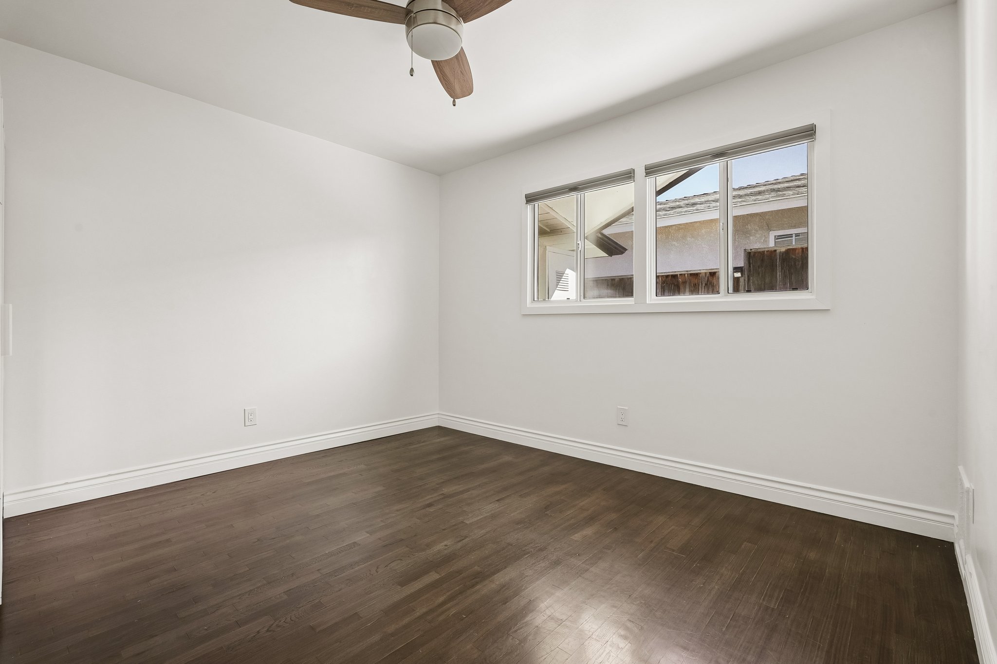  889 West 25th Street, Los Angeles, CA 90731 - 物件實景