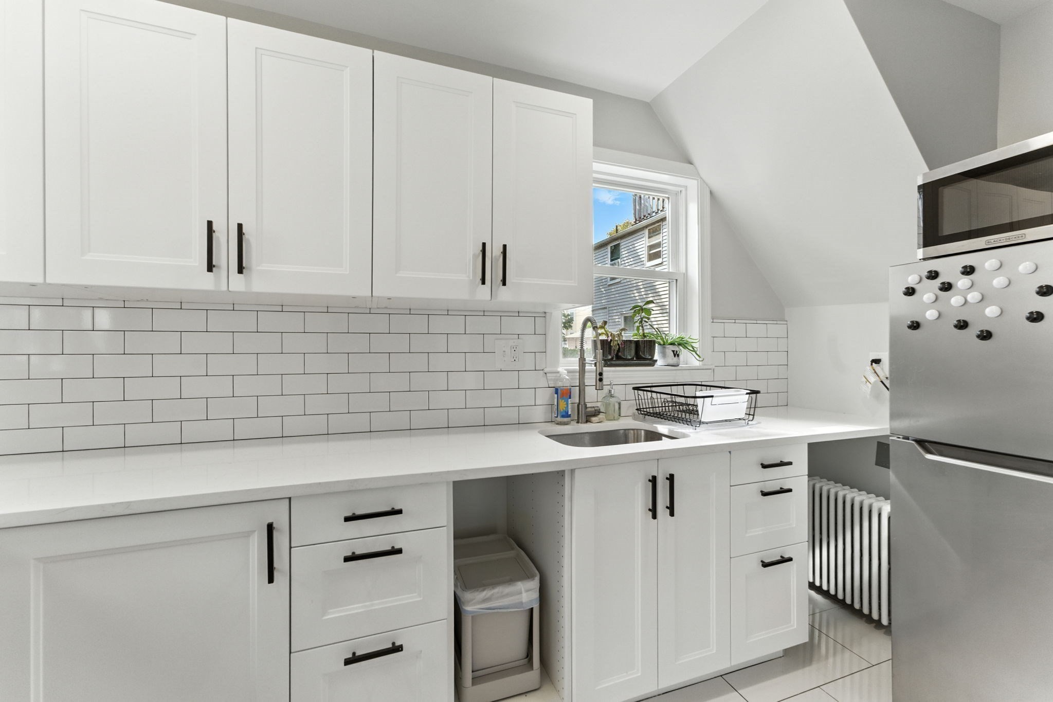 Malden, Massachusetts, 02148, United States, 3 Bedrooms Bedrooms, ,Residential,For Sale,1980129