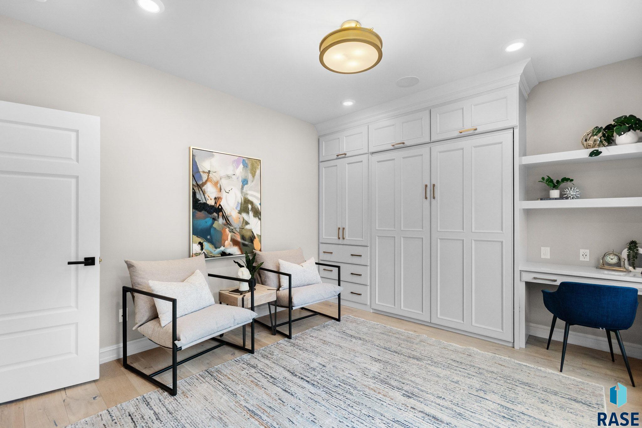 Sioux Falls, South Dakota, 57106, United States, 3 Bedrooms Bedrooms, ,2 BathroomsBathrooms,Residential,For Sale,1986319