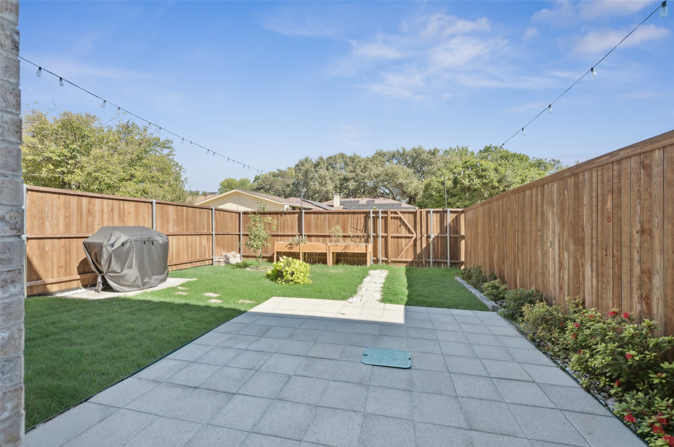 Plano, Texas, 75075, United States, 4 Bedrooms Bedrooms, ,3 BathroomsBathrooms,Residential,For Sale,1961646