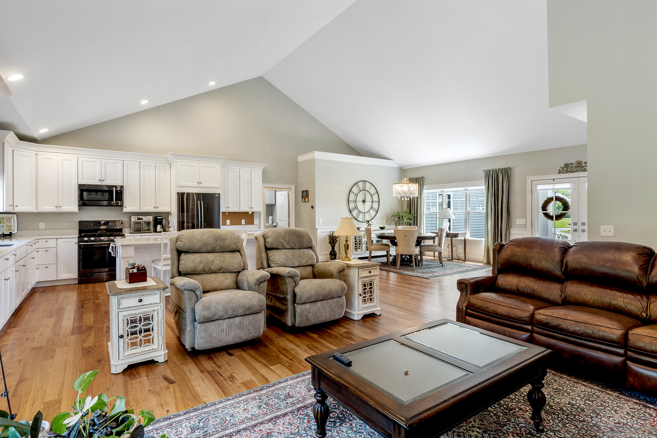  42 Aubin Street, Seekonk, MA, 02771 - 物件實景