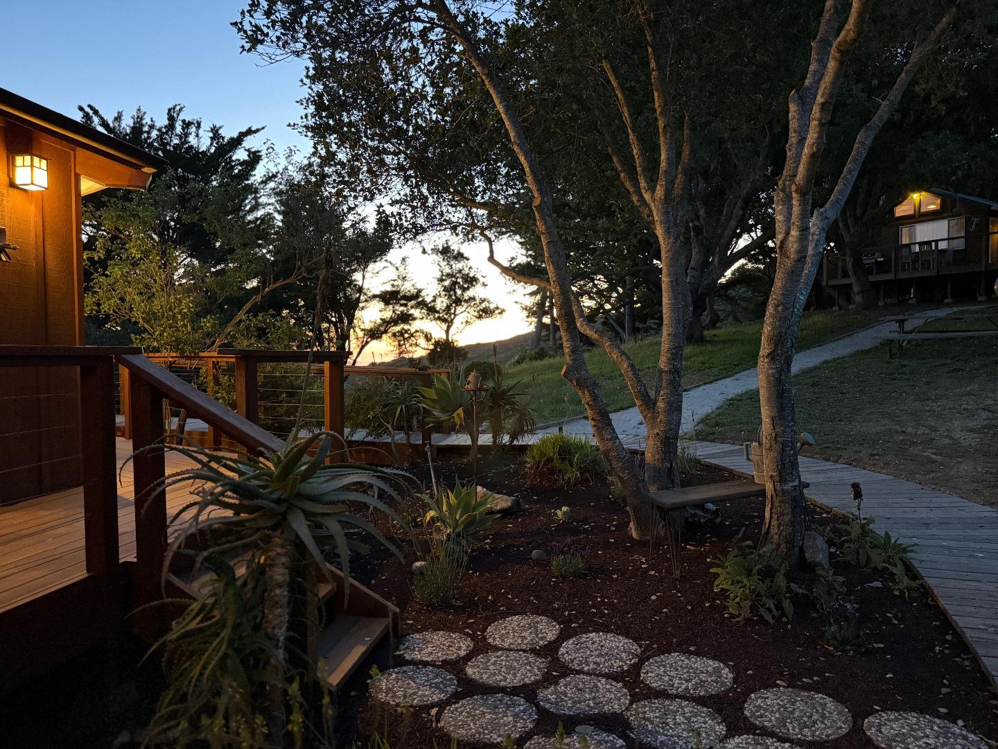 Big Sur, California, 93920, United States, 1 Bedroom Bedrooms, ,2 BathroomsBathrooms,Residential,For Sale,1876422