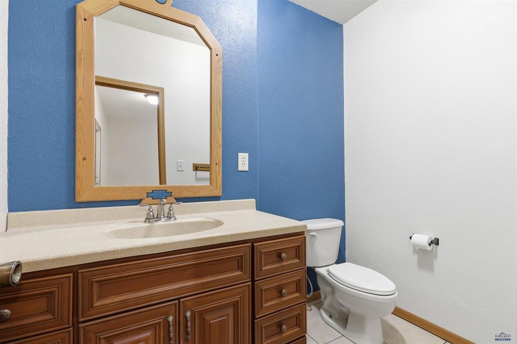 New Underwood, South Dakota, 57761, United States, 3 Bedrooms Bedrooms, ,3 BathroomsBathrooms,Residential,For Sale,2049226
