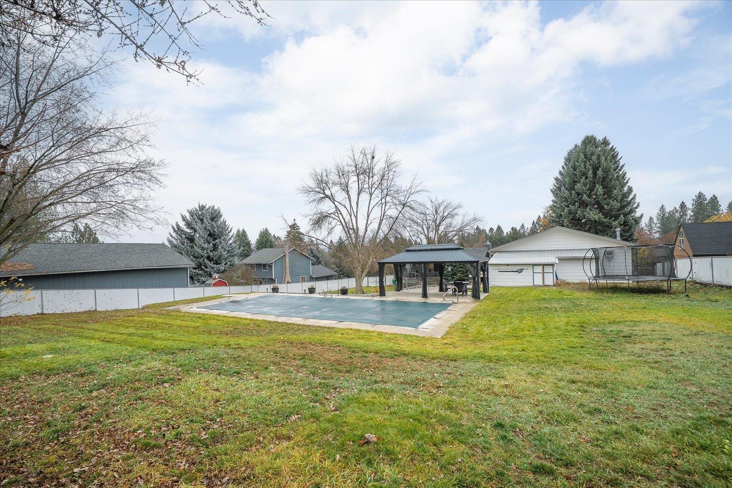 Colbert, Washington, 99005, United States, 5 Bedrooms Bedrooms, ,3 BathroomsBathrooms,Residential,For Sale,1998044