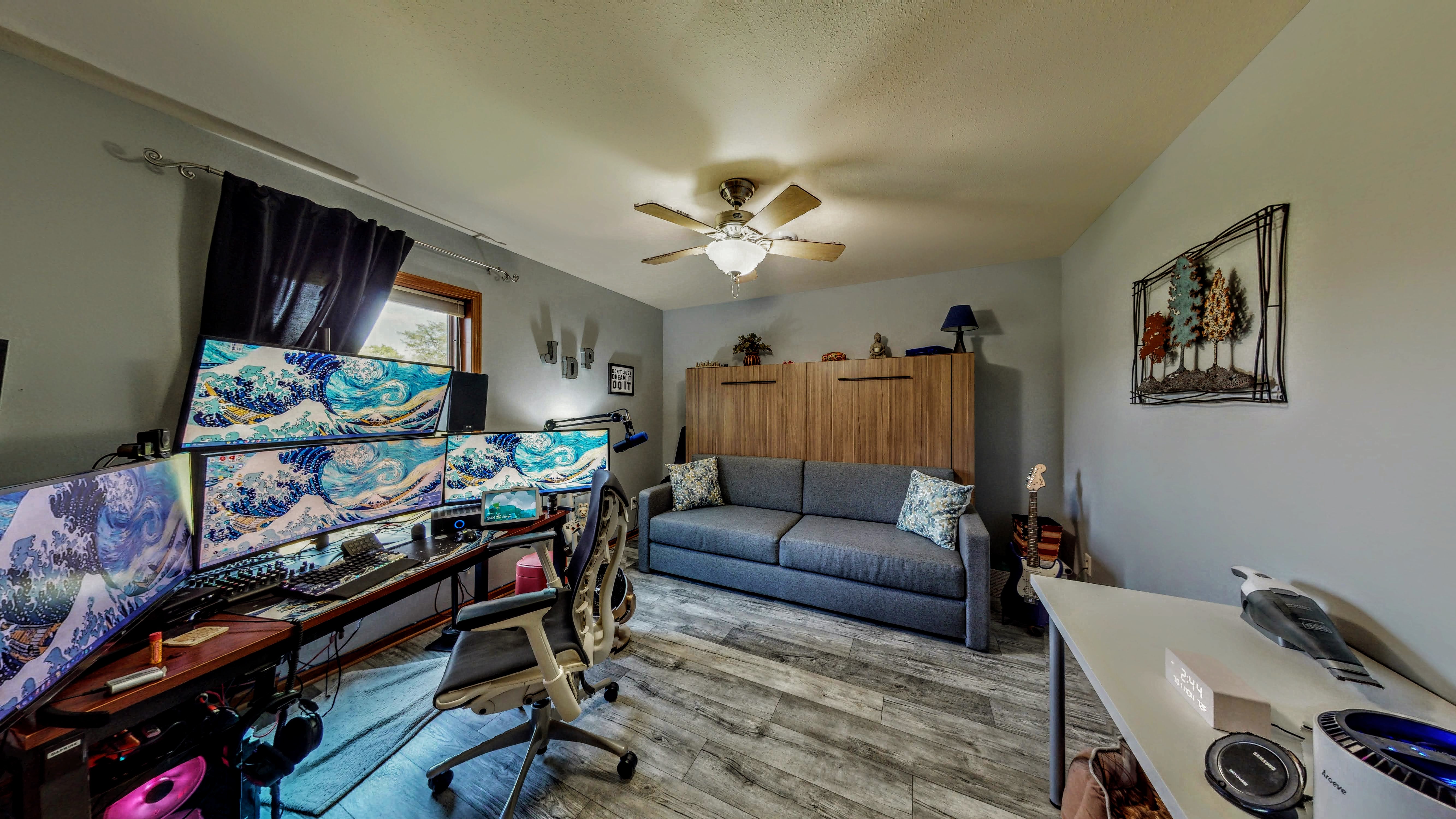 Jefferson, Wisconsin, 53549, United States, 4 Bedrooms Bedrooms, ,4 BathroomsBathrooms,Residential,For Sale,1984363