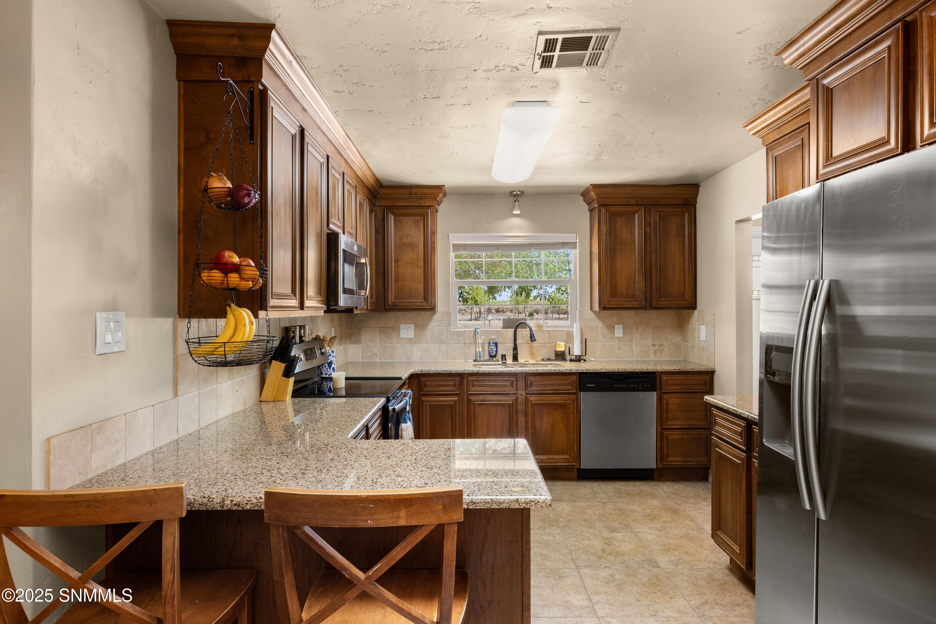 Las Cruces, New Mexico, 88007, United States, 4 Bedrooms Bedrooms, ,3 BathroomsBathrooms,Residential,For Sale,1796237