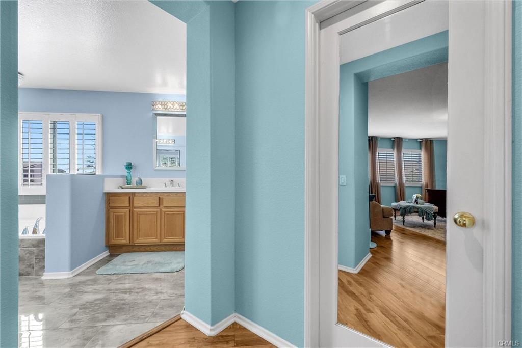 Eastvale, California, 91752, United States, 5 Bedrooms Bedrooms, ,4 BathroomsBathrooms,Residential,For Sale,1825182