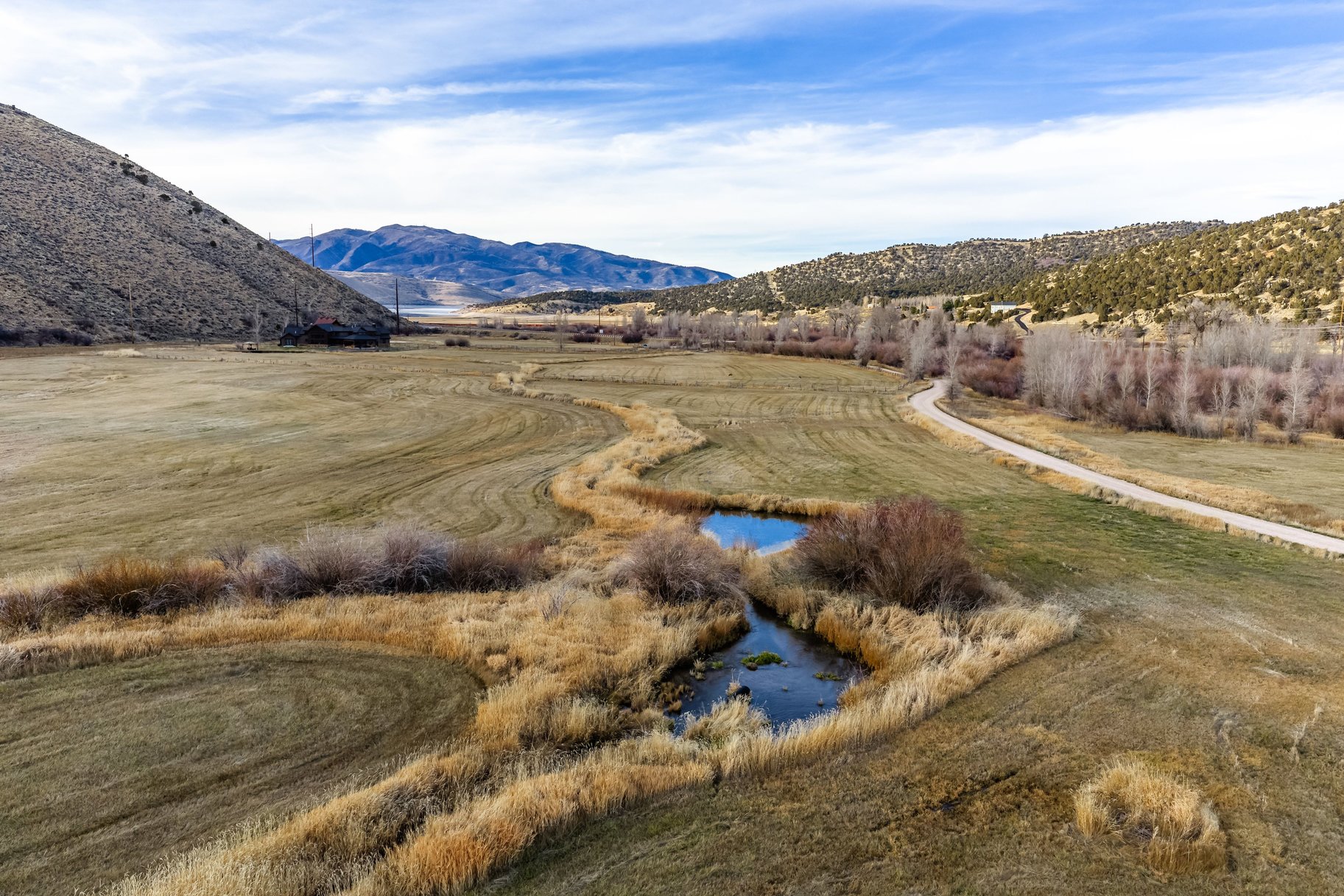  21.85 Acres of Riverfront Land in River Valley Ranch - 物件實景