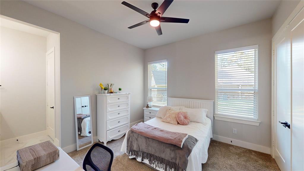 Mabank, Texas, 75156, United States, 3 Bedrooms Bedrooms, ,3 BathroomsBathrooms,Residential,For Sale,1827863
