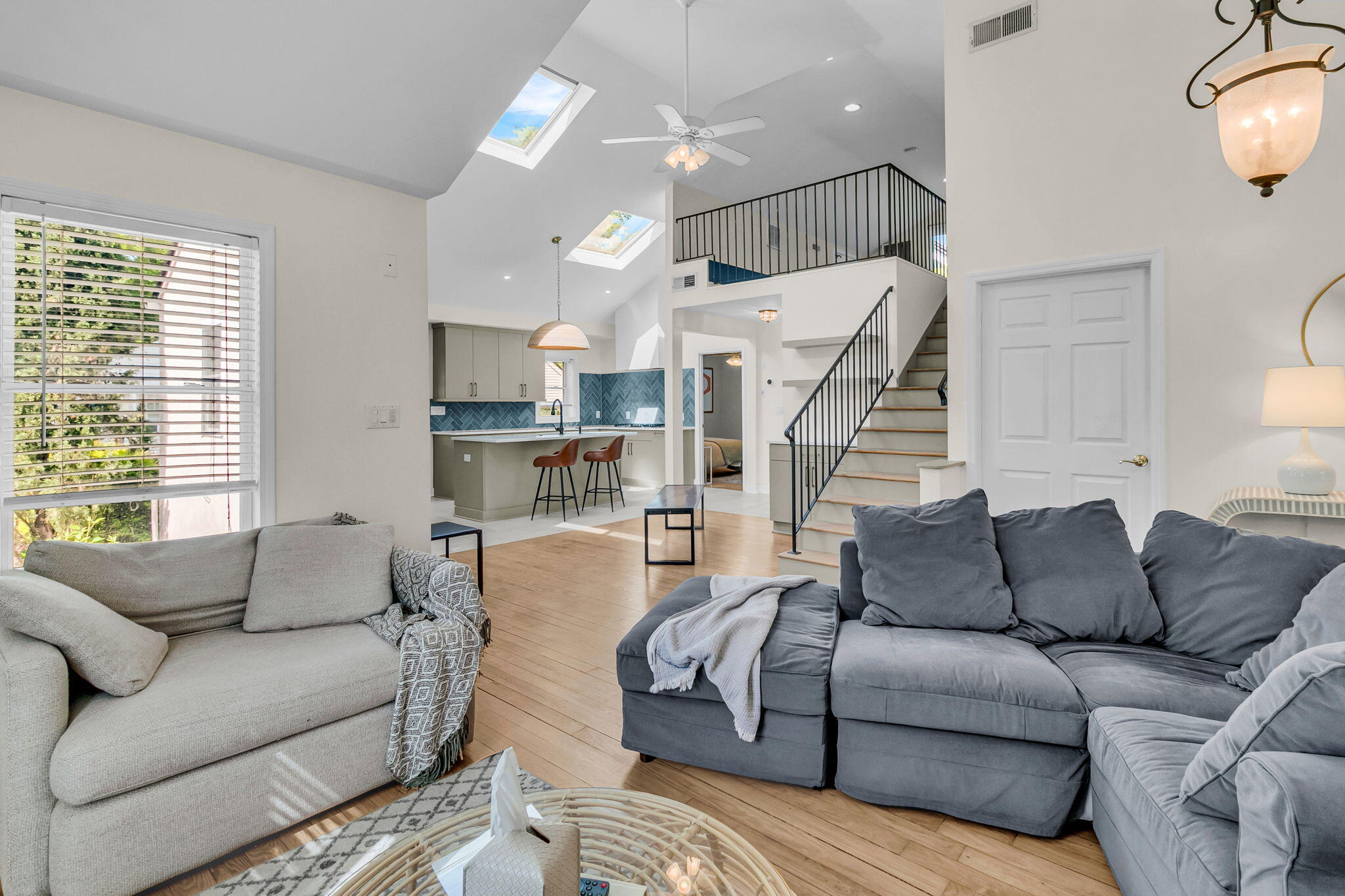 North Charleston, South Carolina, 29405, United States, 2 Bedrooms Bedrooms, ,2 BathroomsBathrooms,Residential,For Sale,2048289
