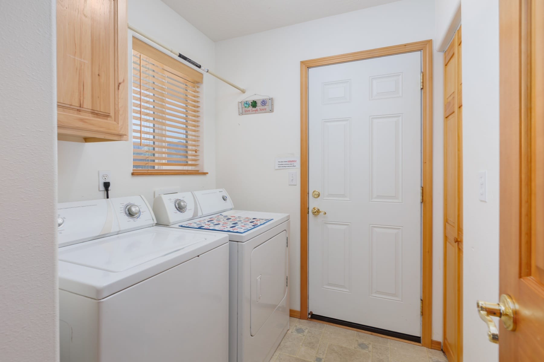  1001 NW PACIFIC WAY Waldport, OR 97394 - 物件實景
