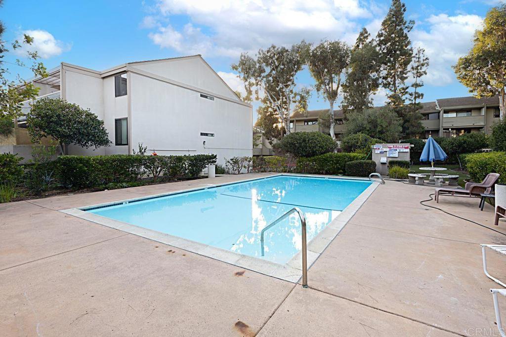 San Diego, California, 92122, United States, 2 Bedrooms Bedrooms, ,2 BathroomsBathrooms,Residential,For Sale,1891697
