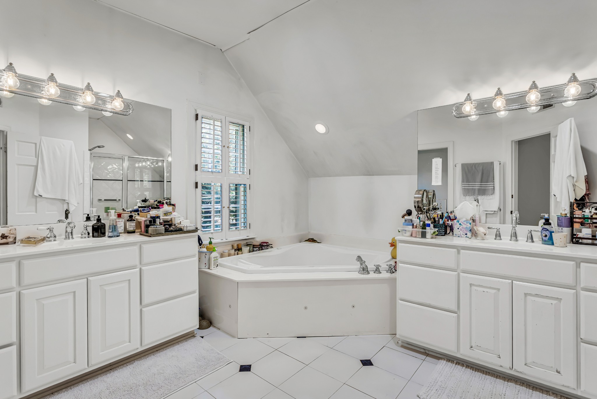  2301 Oxford Rd, Nashville, TN, 37215 - 物件實景