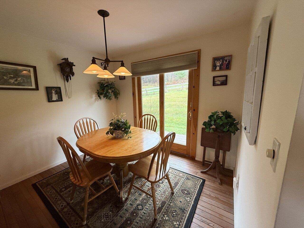 Waitsfield, Vermont, 05673, United States, 3 Bedrooms Bedrooms, ,2 BathroomsBathrooms,Residential,For Sale,1991927