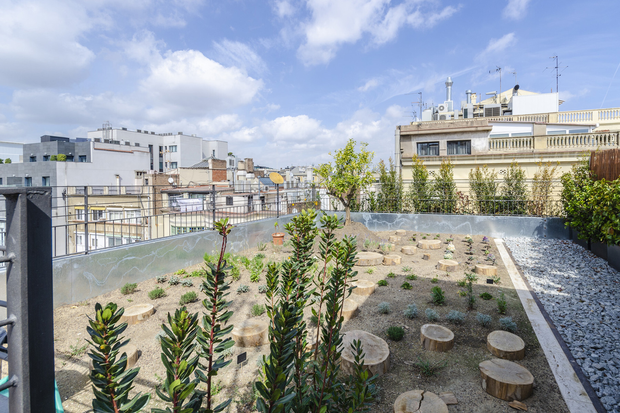  Exceptional penthouse with 180 m2 terrace next to Paseo de Gracia - 物件實景