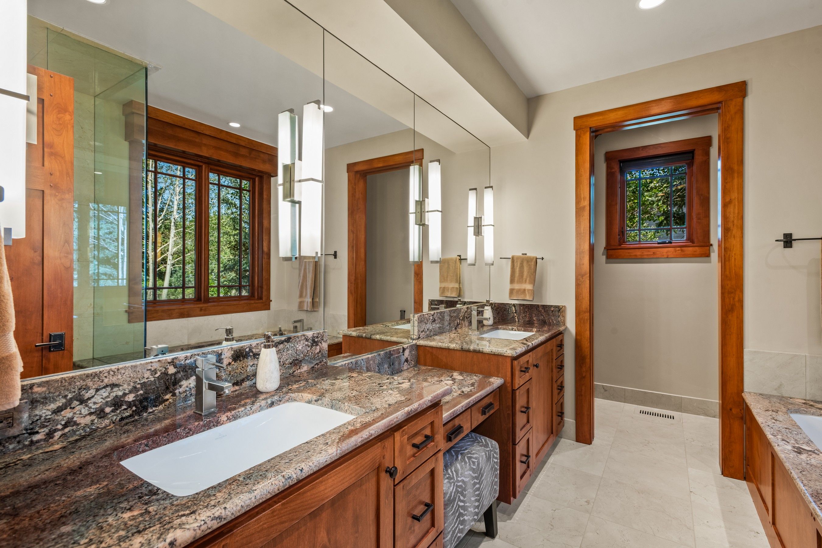  Introducing Aspen Glen