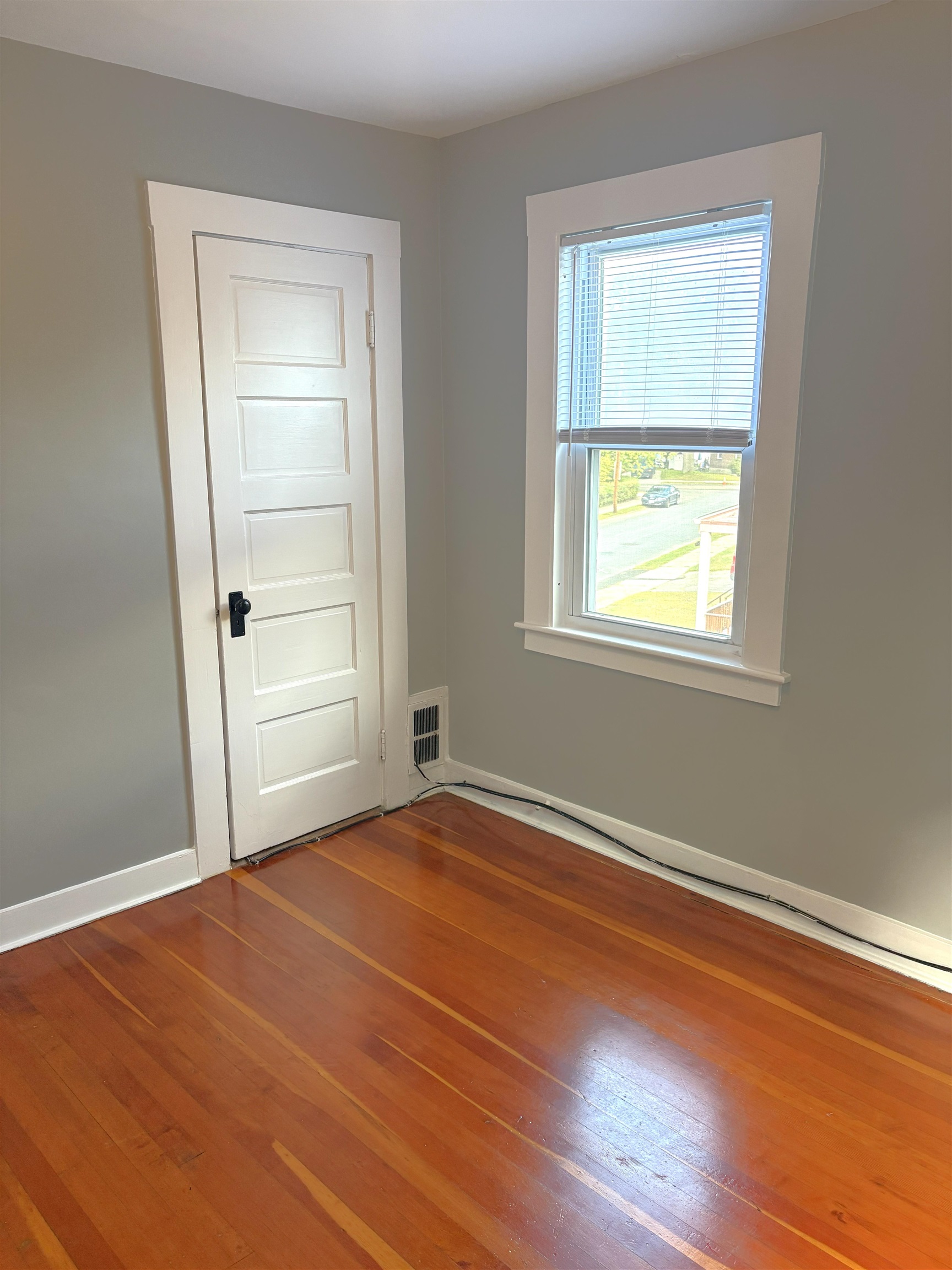 Nashua, New Hampshire, 03060, United States, ,Residential,For Sale,1967805
