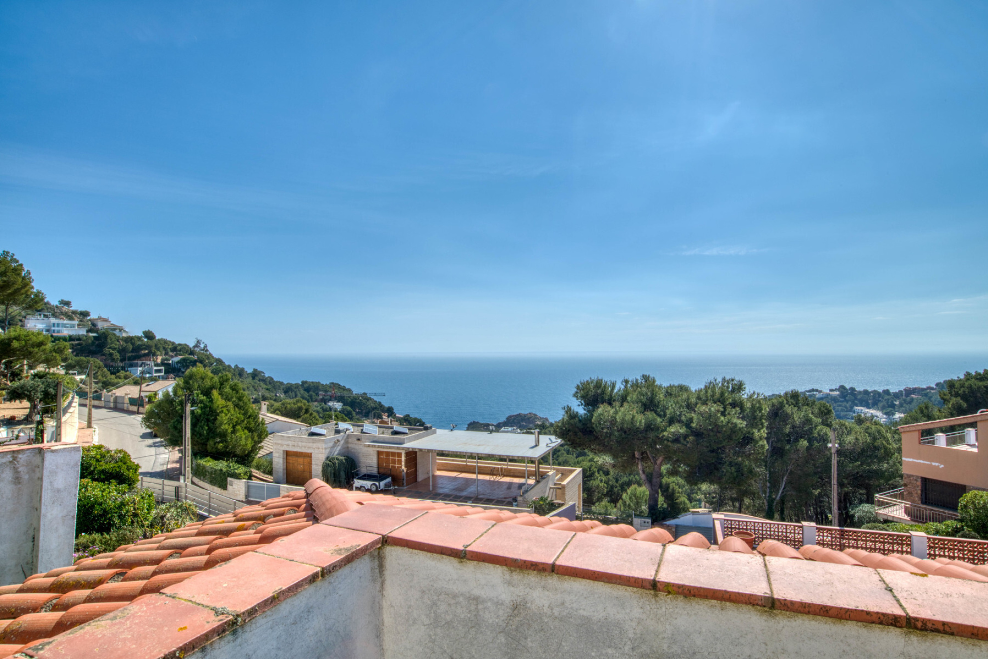  Property with charm and potential with sea and mountain views, Tamariu - 物件實景