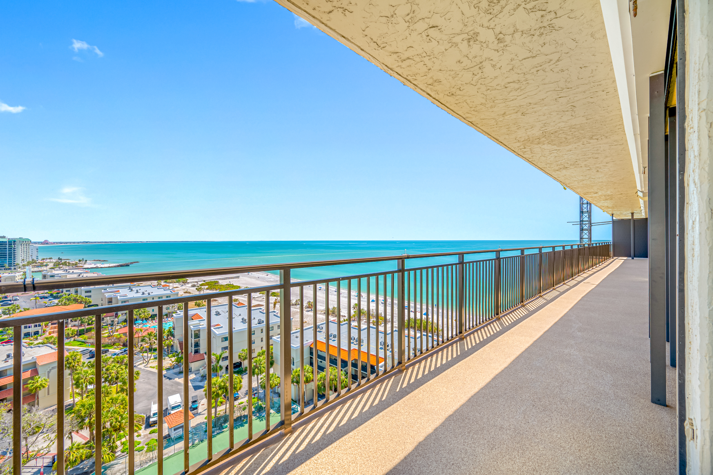 Treasure Island, Florida, 33706, United States, 2 Bedrooms Bedrooms, ,4 BathroomsBathrooms,Residential,For Sale,1830470