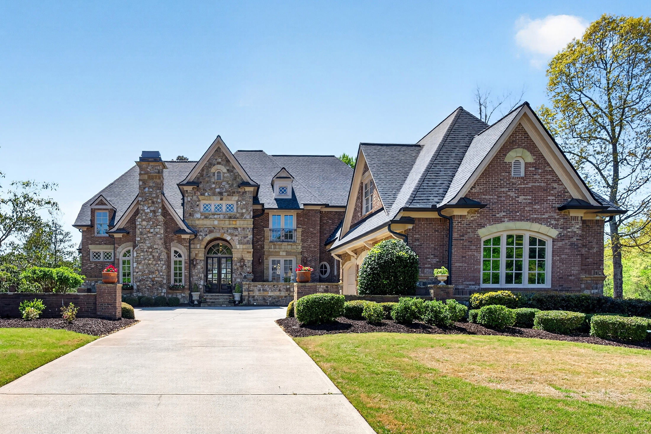  Luxury French Estate with Sweeping Golf Course Views - 物件實景