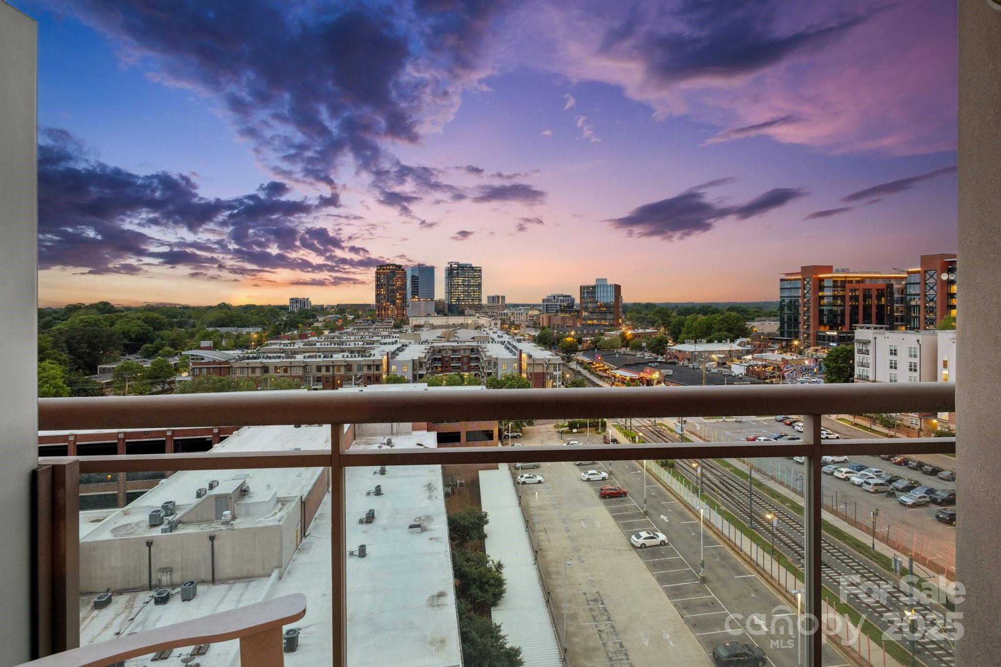 Charlotte, North Carolina, 28203, United States, 2 Bedrooms Bedrooms, ,2 BathroomsBathrooms,Residential,For Sale,1794161