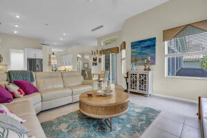 Boynton Beach, Florida, 33437, United States, 3 Bedrooms Bedrooms, ,2 BathroomsBathrooms,Residential,For Sale,1984262