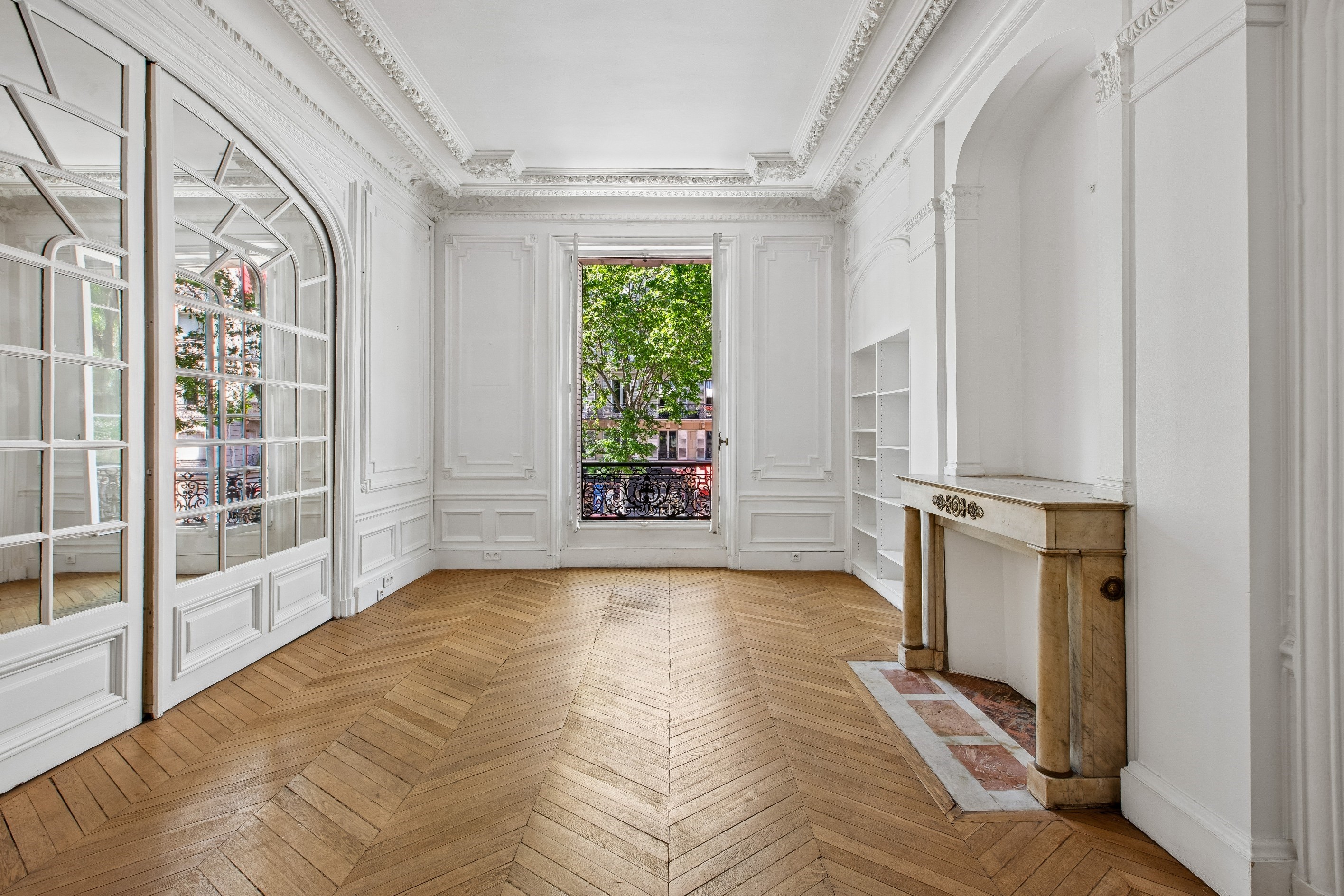  Reception and Family Apartment to Reinvent – Parc Monceau - 物件實景