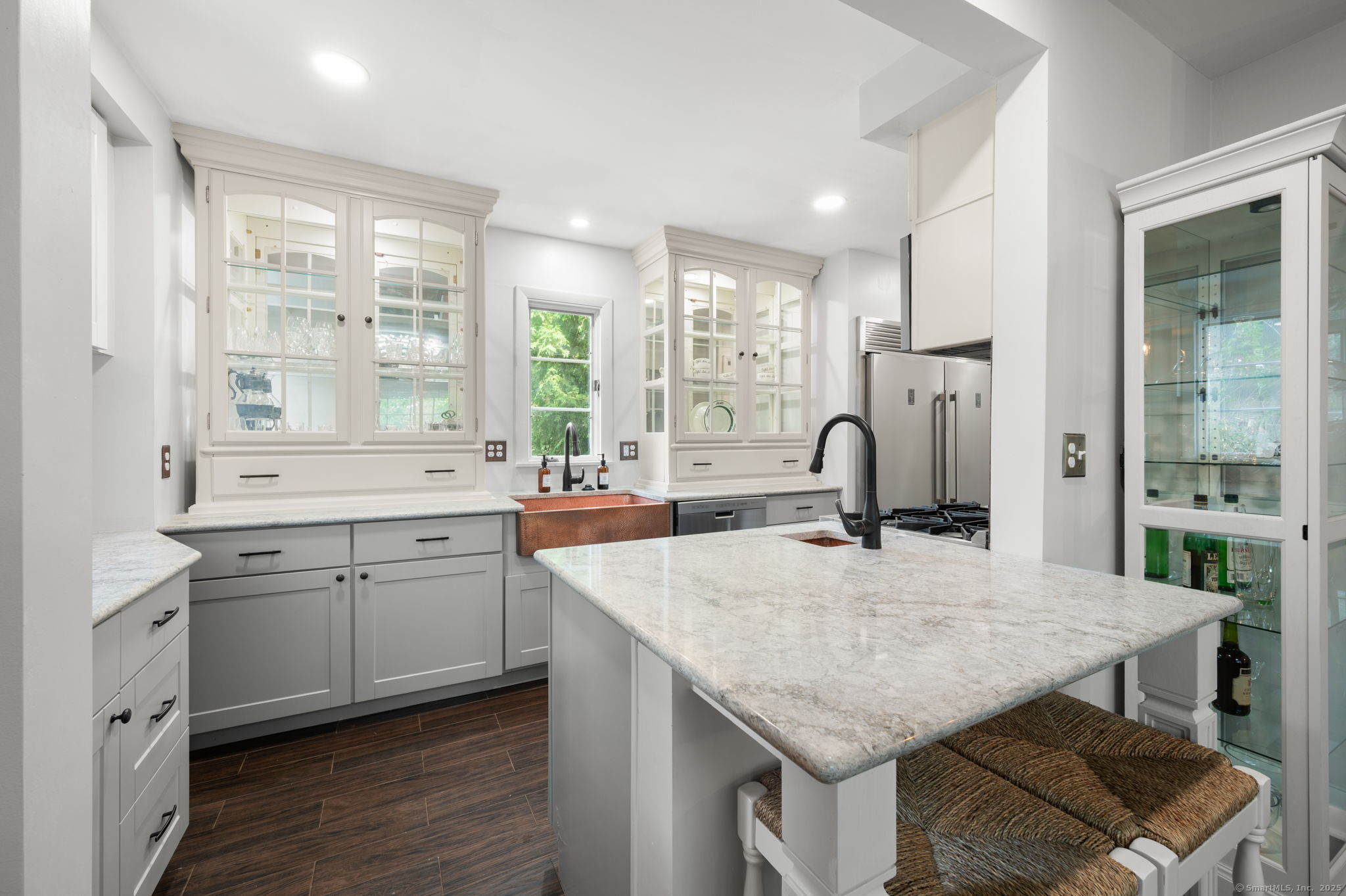 New London, Connecticut, 06320, United States, 3 Bedrooms Bedrooms, ,Residential,For Sale,1942755