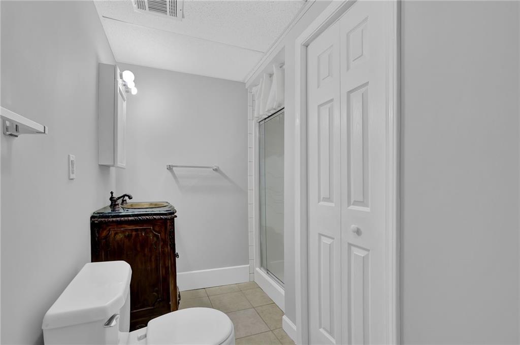 Cumming, Georgia, 30028, United States, 4 Bedrooms Bedrooms, ,3 BathroomsBathrooms,Residential,For Sale,1977231