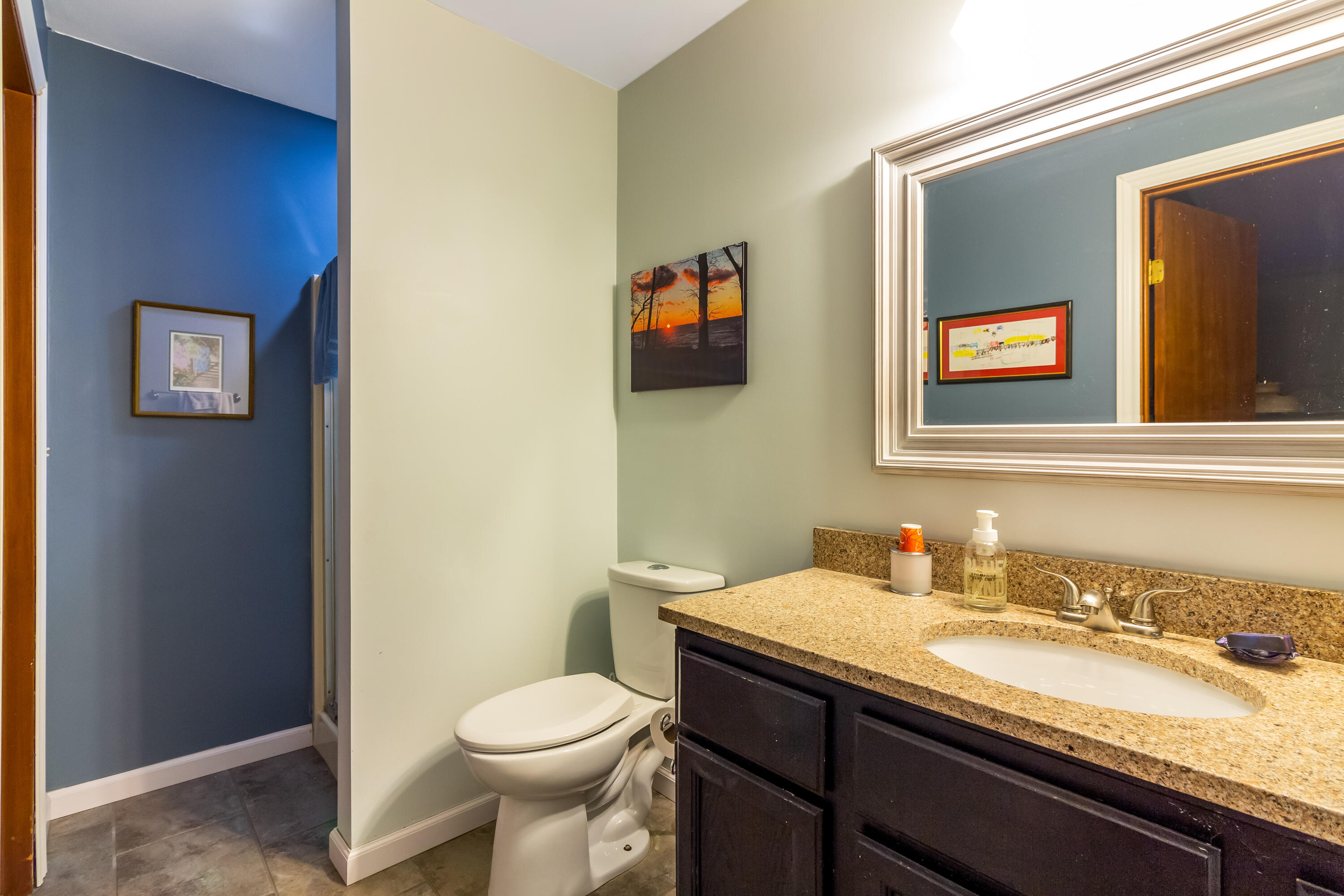 Fennville, Michigan, 49408, United States, 3 Bedrooms Bedrooms, ,3 BathroomsBathrooms,Residential,For Sale,1974475