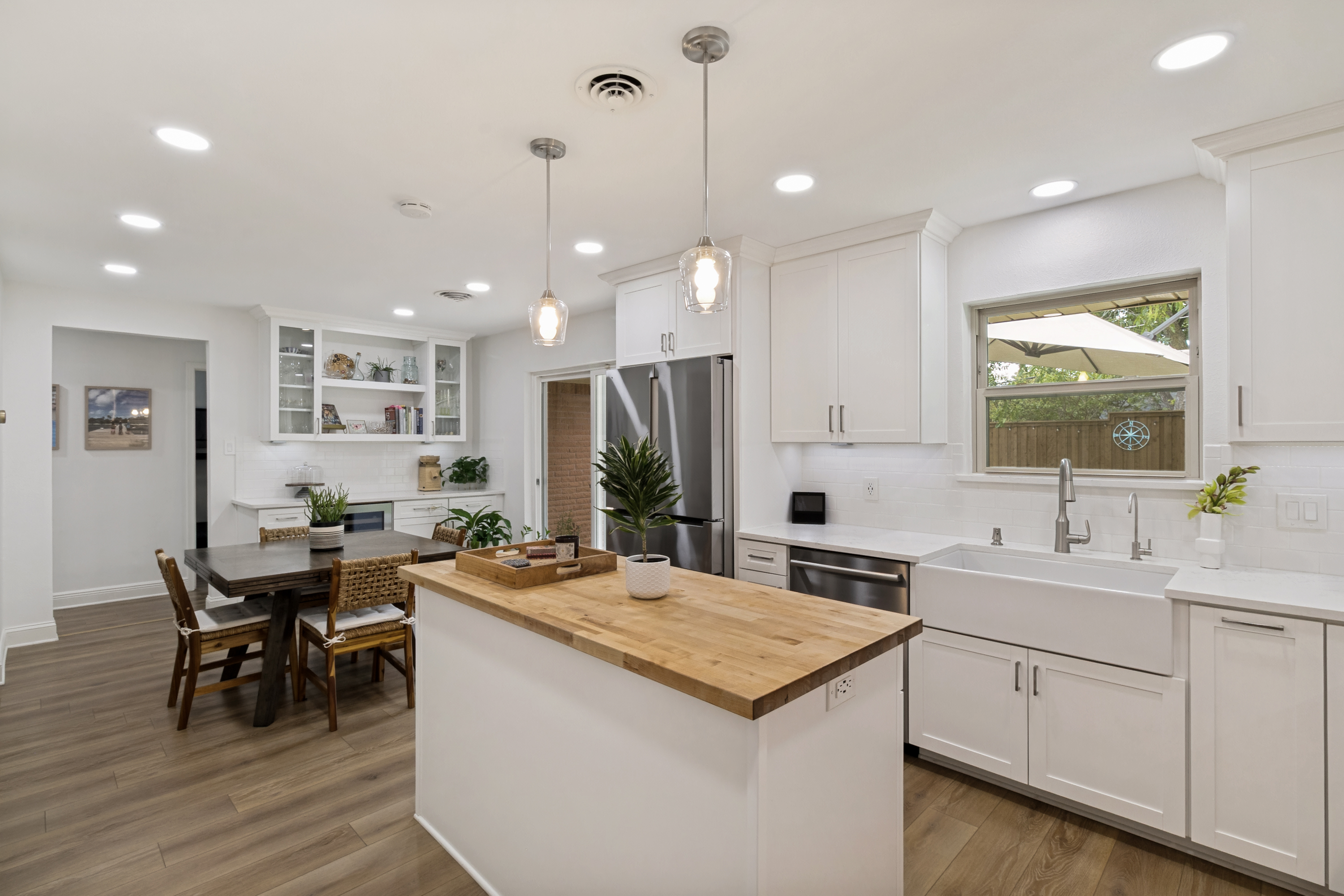  Renovated Ranch in Lake Highland