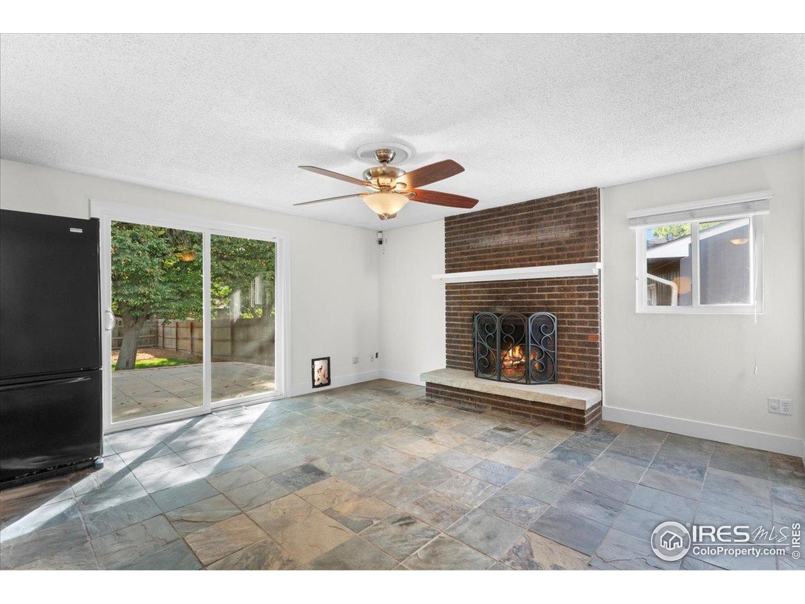 Loveland, Colorado, 80538, United States, 5 Bedrooms Bedrooms, ,1 BathroomBathrooms,Residential,For Sale,1988384